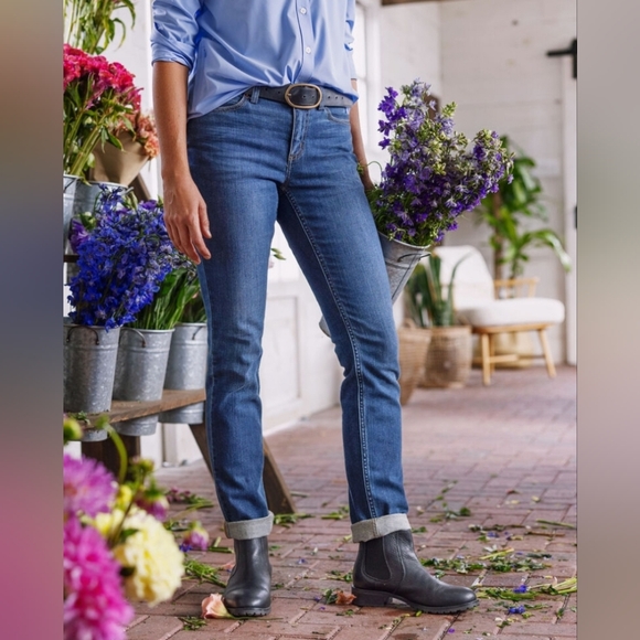 DULUTH Trading 12x31 Women's Daily Denim Slim Leg Jeans medium indigo wash - Picture 1 of 6